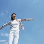 他人の目が気になって不安なときに前向きになれる先人の言葉